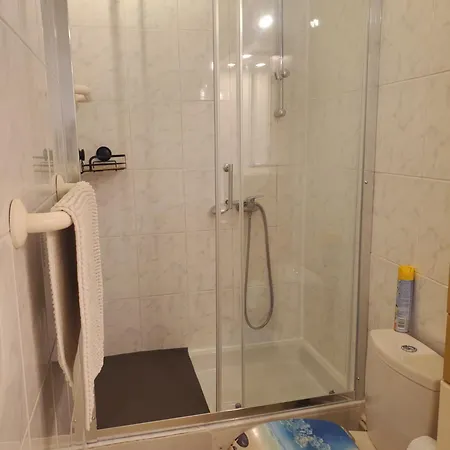 דירה 4 Pers Le Mole Reservation Du Samedi Au Samedi En Haute Saison